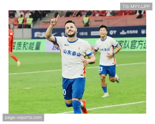 泰山卡扎伊什维利状态复苏,外脚背世界波破门成唯一亮点